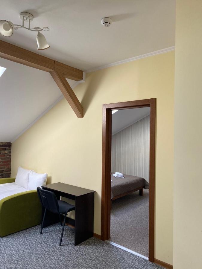 Hotel Rover Lviv Dış mekan fotoğraf